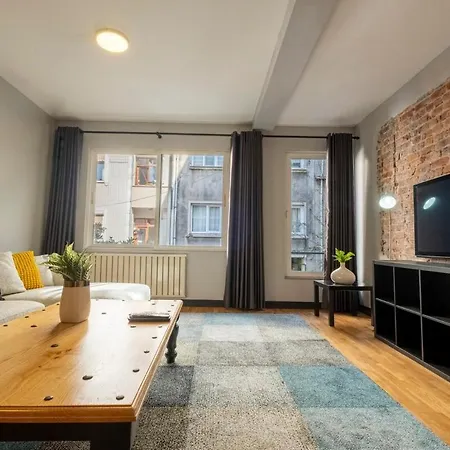 Private Fourlex House With Location 别墅 *