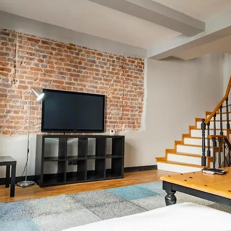 Private Fourlex House With Location *
